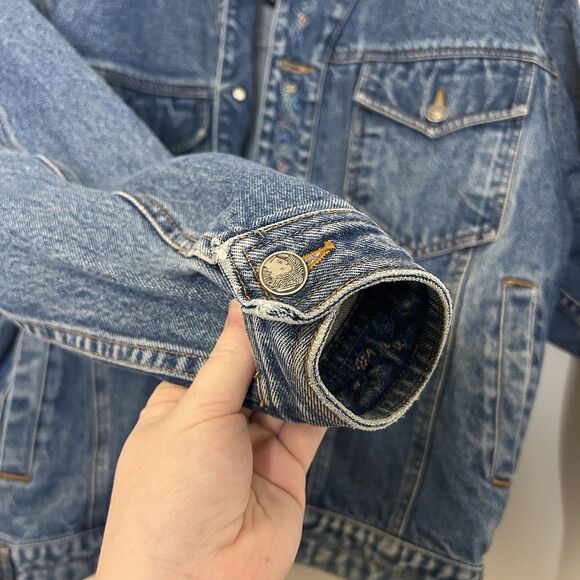 Gap Vintage Trucker Jacket Denim Embroidered Floral Details - Womens 8 - Picture 8 of 12